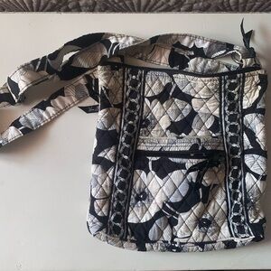 Vera Bradley crossbody purse